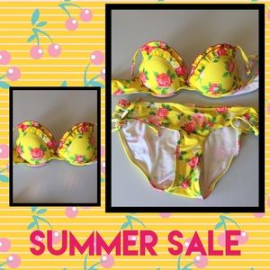 Pretty and Sweet yellow bikini 👙
